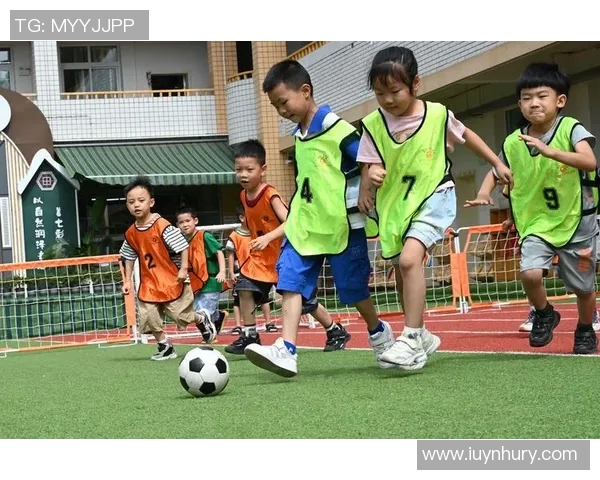 科学足球中的意识训练方法探索与实践技巧分享